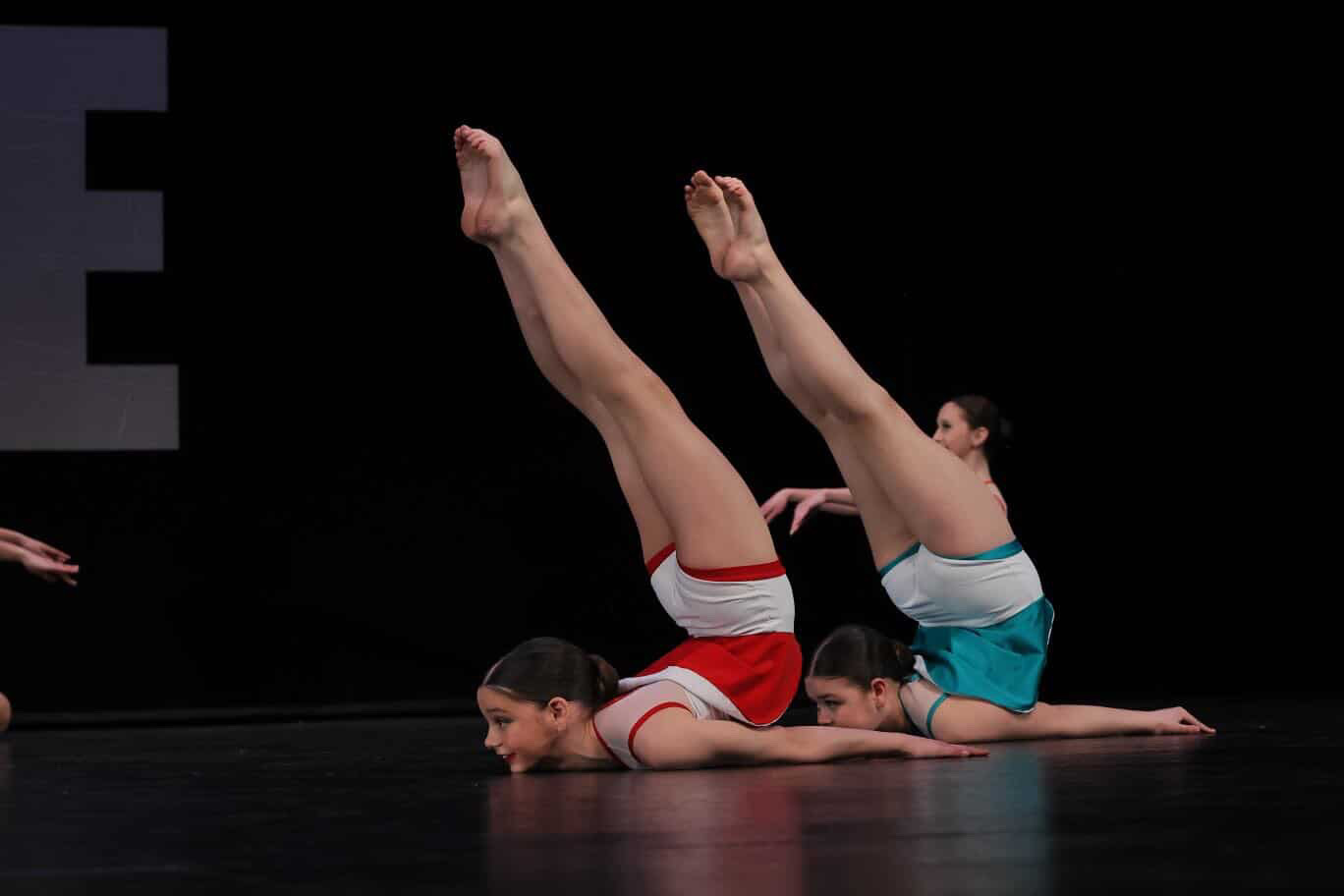 Dance costume on stage 5